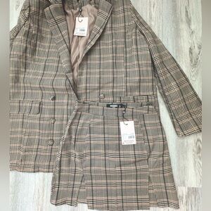 NWT MISGUIDED Plaid Blazer & Skirt Set